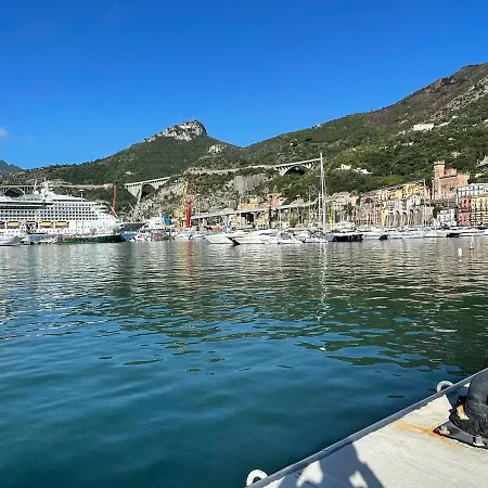 Stella In Centro Salerno